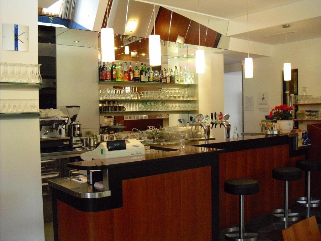 Pizzeria Restaurant Wieser Rasun di Sotto Bagian luar foto